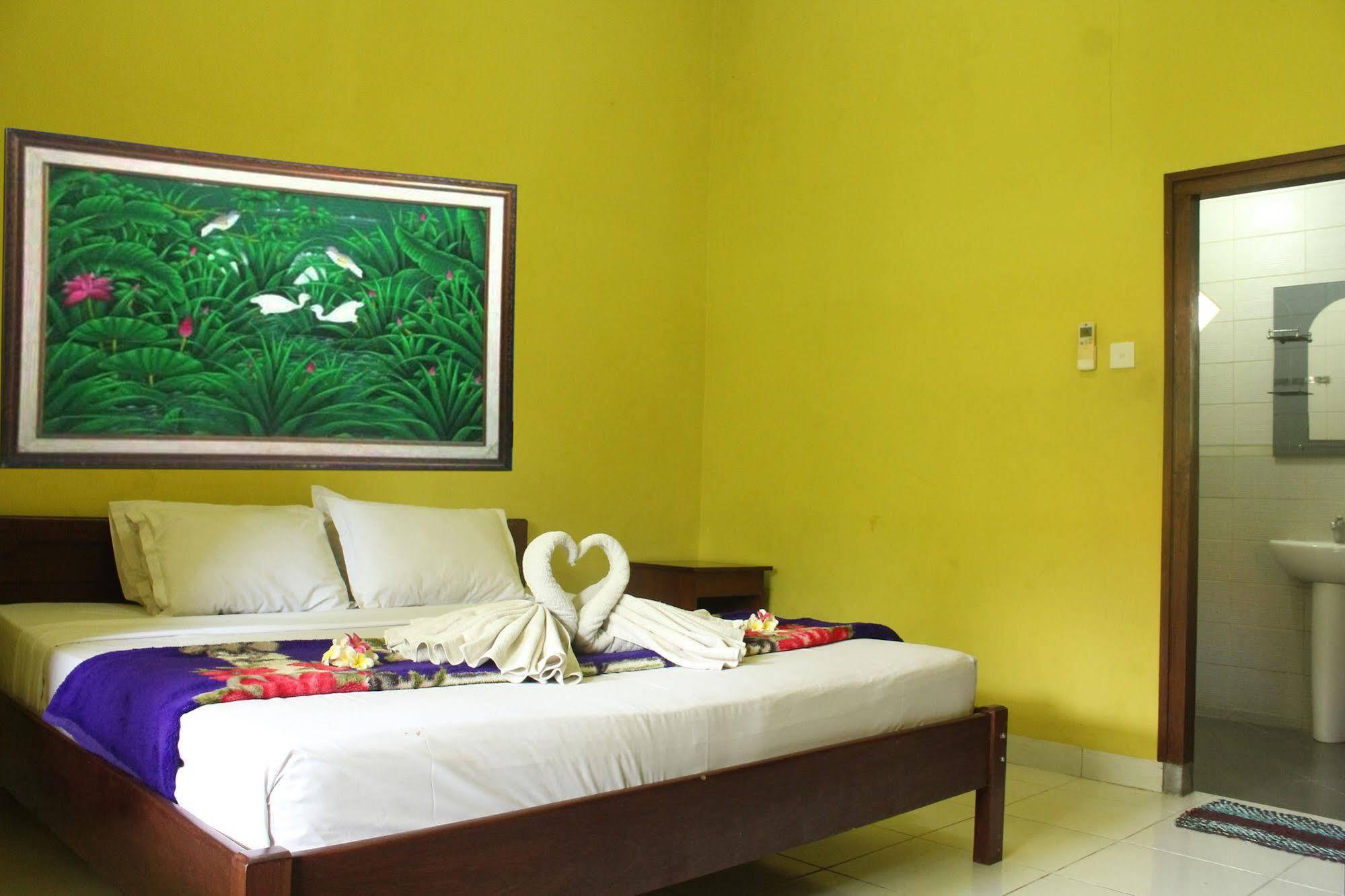 Berlian Inn Kuta Lombok Eksteriør bilde
