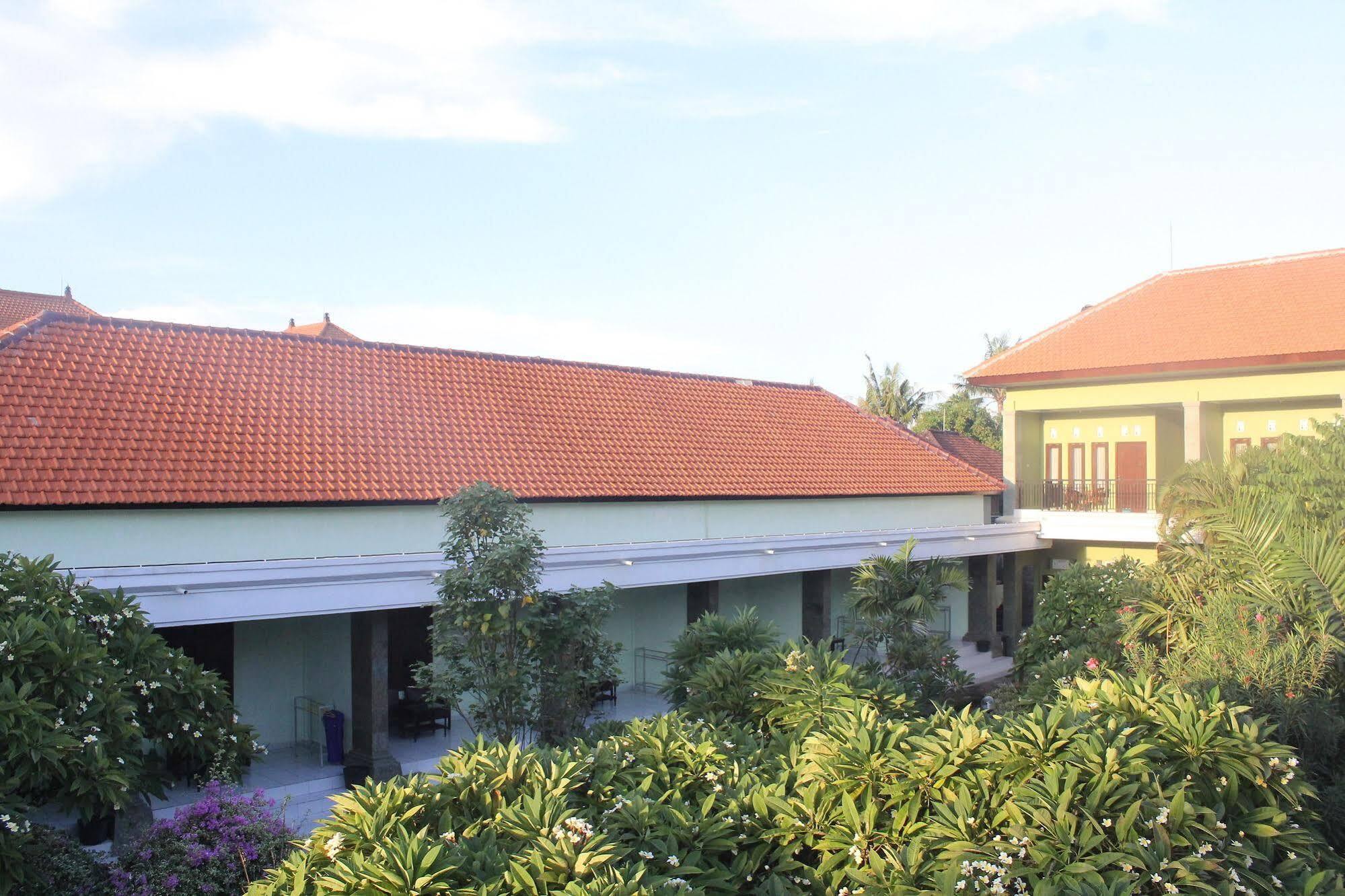 Berlian Inn Kuta Lombok Eksteriør bilde